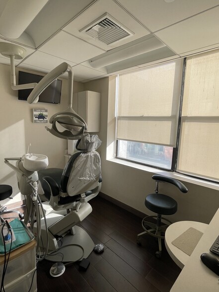 More Photos Of 128-138 Mott St, New York Medical For Sale