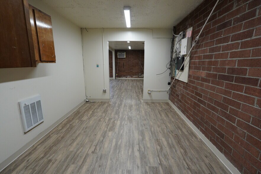 More Photos Of 590 Sunshine Ln, Reno Service For Lease