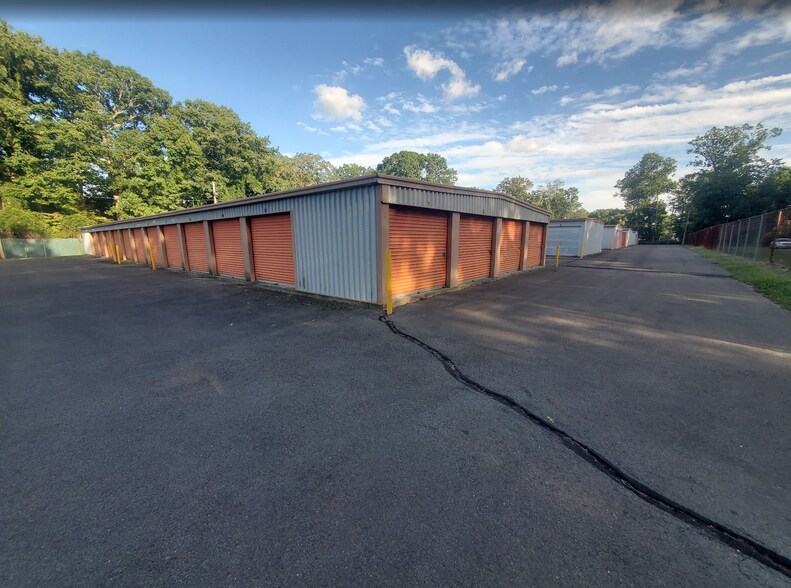 More Photos Of 408 Trenton Rd, Browns Mills Self Storage For Sale