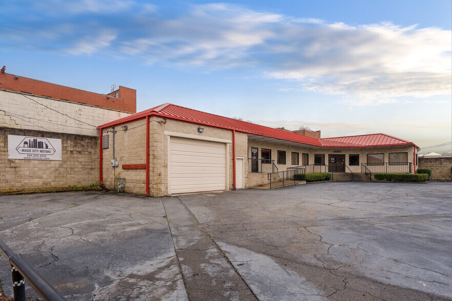 More Photos Of 5547 1st Ave N, Birmingham Freestanding For Sale