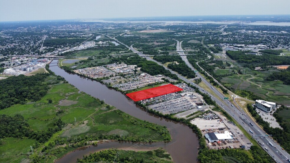 More Photos Of 425-435 Old Airport Rd, New Castle Land For Lease
