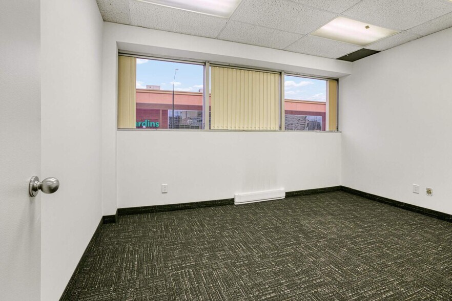 More Photos Of 2 Lisgar St, Sudbury Office For Sale