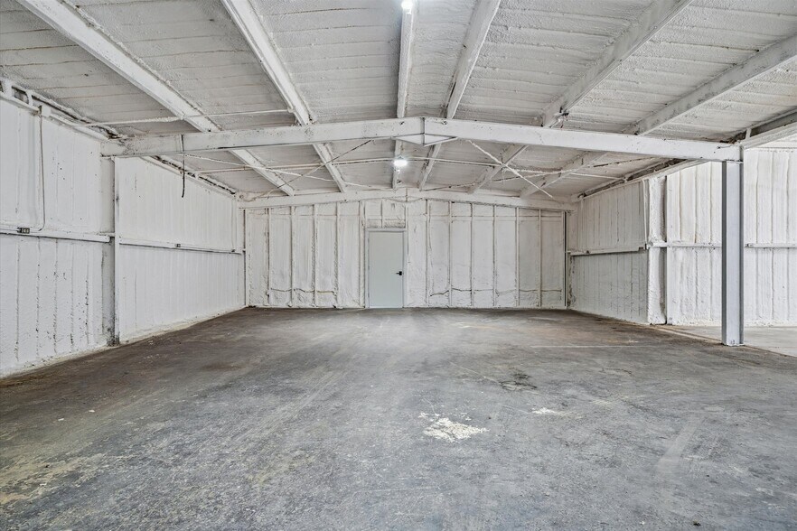 More Photos Of 23730 I-20, Wills Point Specialty For Sale