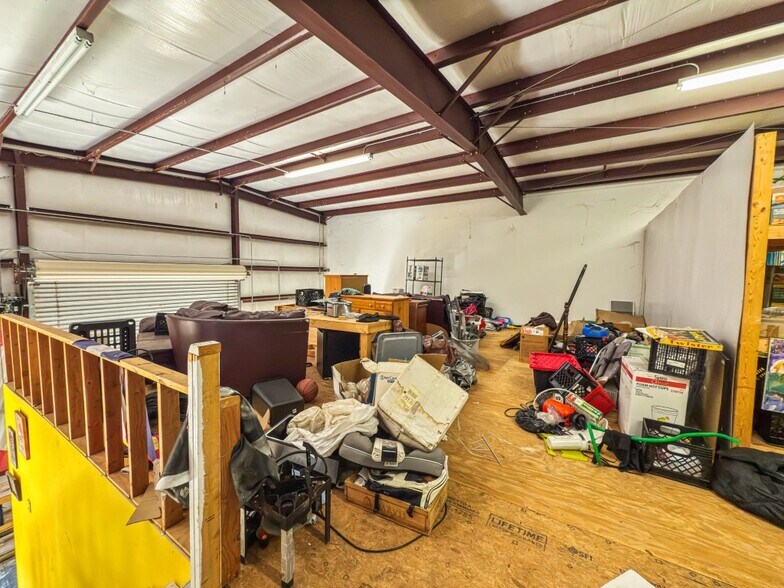 More Photos Of 605 N County Road 393, Santa Rosa Beach Light Manufacturing For Lease