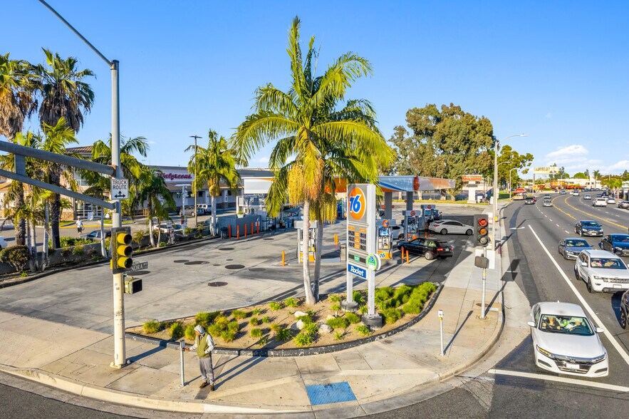 More Photos Of 10211 Alondra Blvd, Bellflower Service Station For Sale