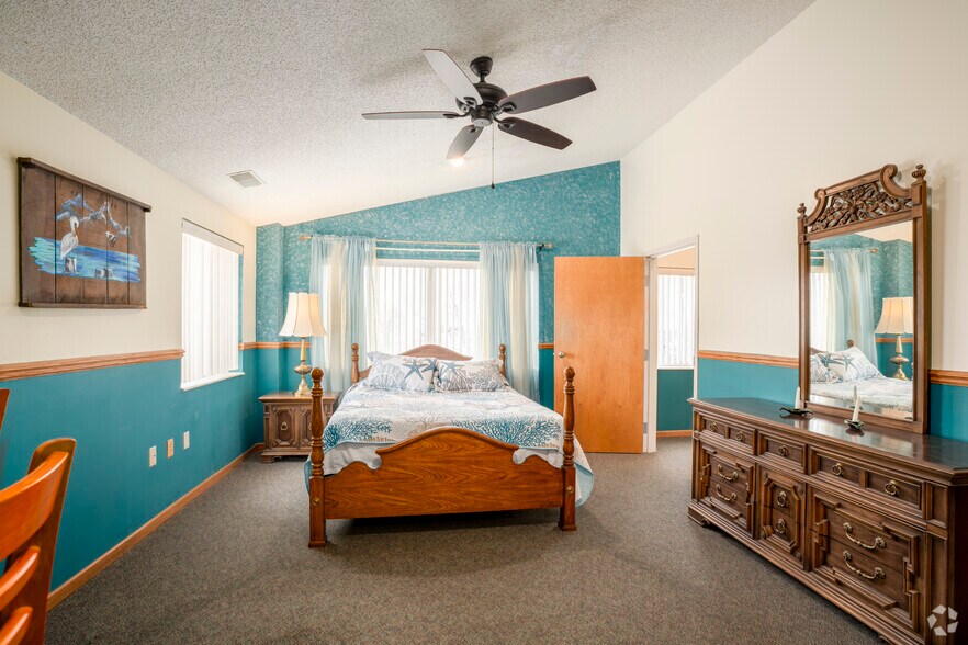 More Photos Of 2039 East Harbor Rd, Port Clinton Apartments For Sale