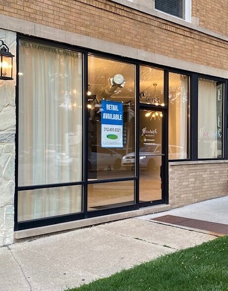 Primary Photo Of 4663-4669 N Manor Ave, Chicago Storefront Retail Residential For Lease