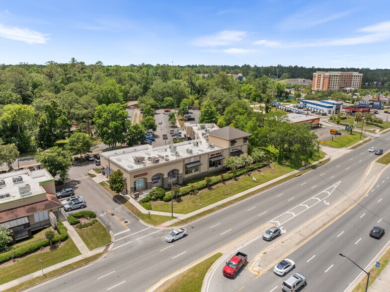 More Photos Of 3835-3841 SW Archer Rd, Gainesville Fast Food For Sale