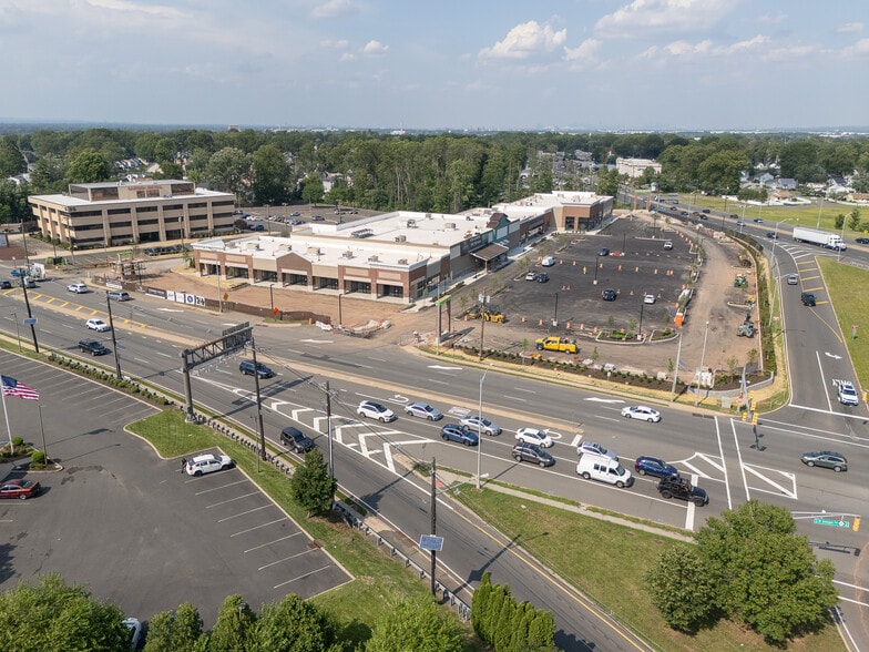 More Photos Of 1000 Saint Georges Ave, Avenel Bank For Lease