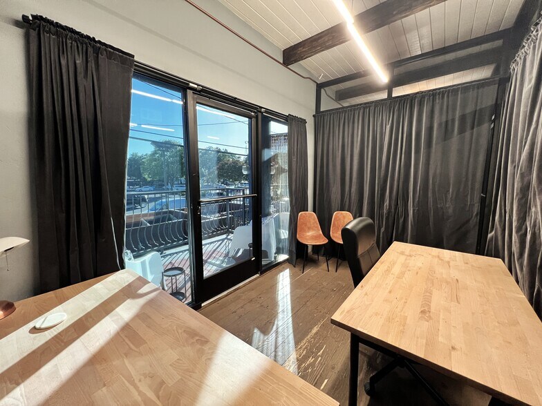 More Photos Of 931 10th St, Modesto Coworking Space