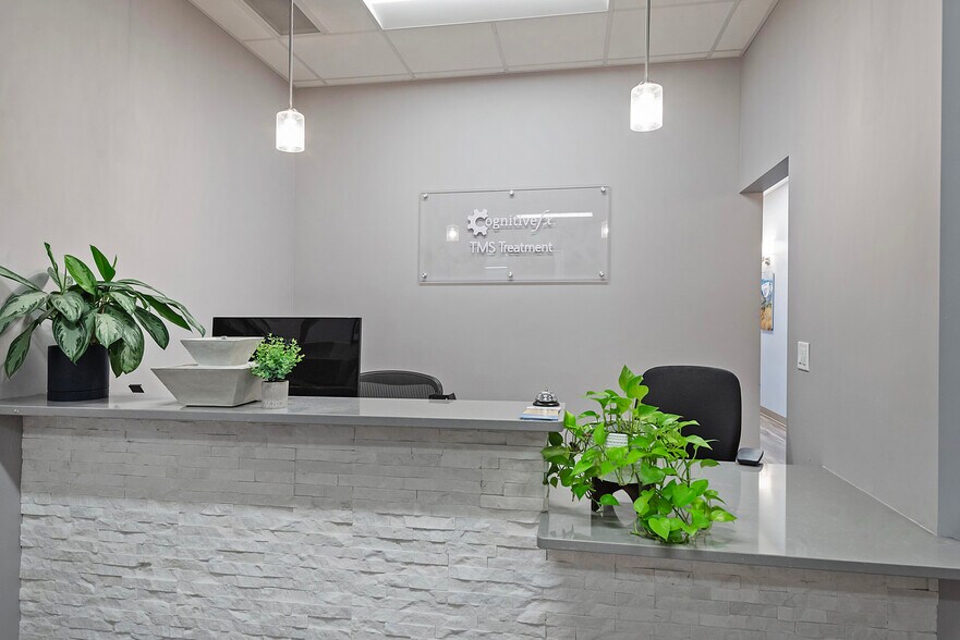 More Photos Of 320 W River Park Dr, Provo Medical For Sale