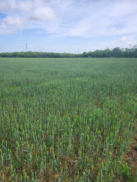 More Photos Of 5950 Northwest Fwy, Wichita Falls Land For Sale