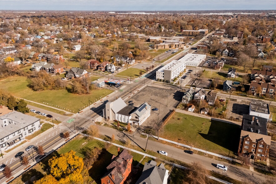 More Photos Of 7319 Kercheval ave, Detroit Land For Sale