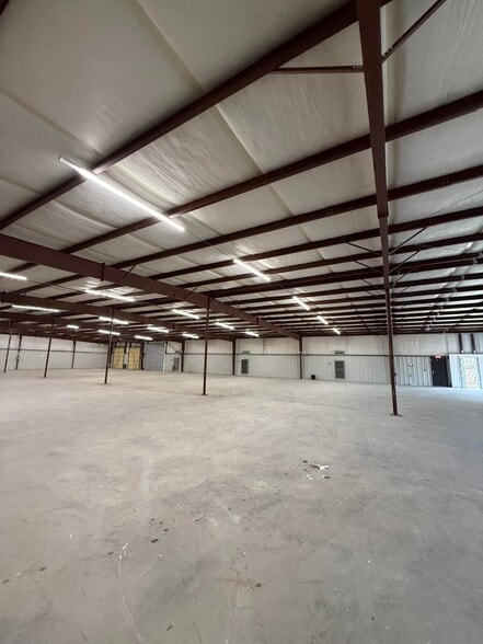 More Photos Of 133 Old Forreston Rd., Greeleyville Light Manufacturing For Sale