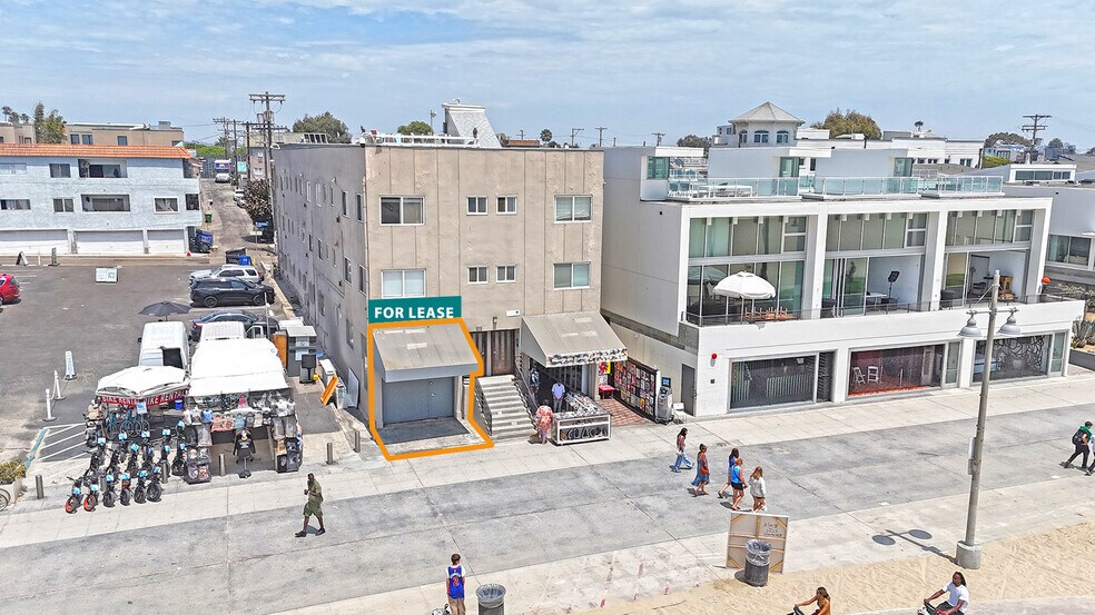 More Photos Of 613 Ocean Front Walk, Venice General Retail For Lease