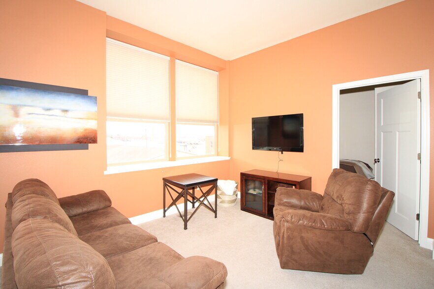 More Photos Of 11 S Main St S, Crosby Apartments For Sale