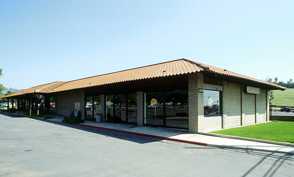 More Photos Of 1225-1381 E Vista Way, Vista General Retail For Lease