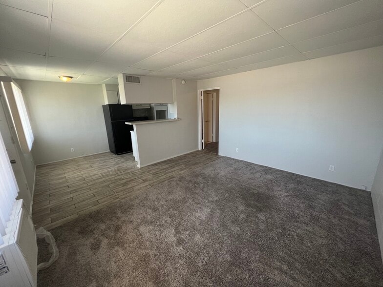 More Photos Of 239 W Cleveland Ave, Las Vegas Apartments For Sale