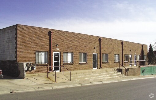 More Photos Of 1586-1596 S Acoma St, Denver Warehouse For Lease