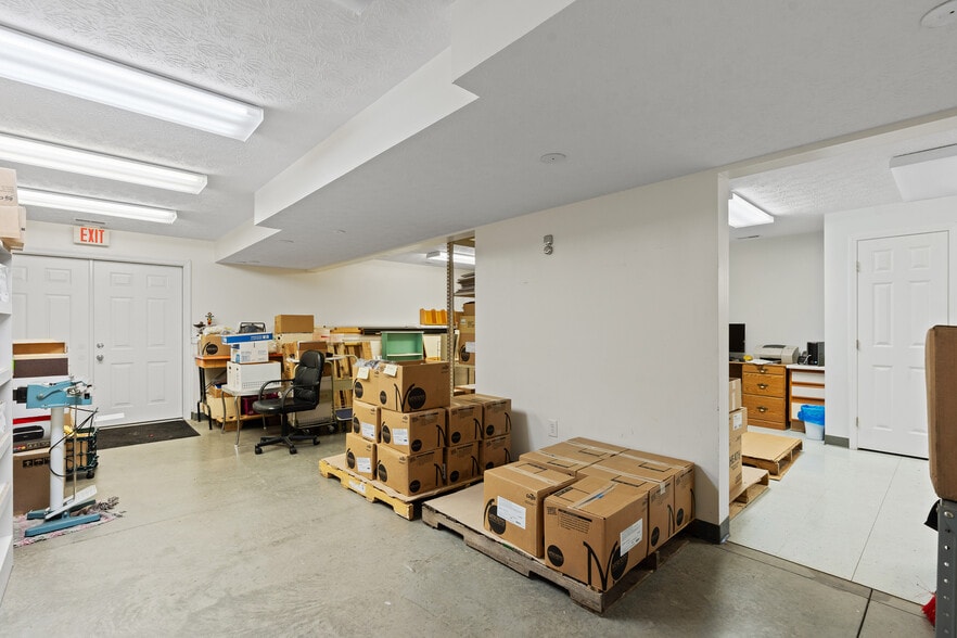 More Photos Of 3341 Dayton-xenia Rd, Dayton Storefront Retail Office For Sale