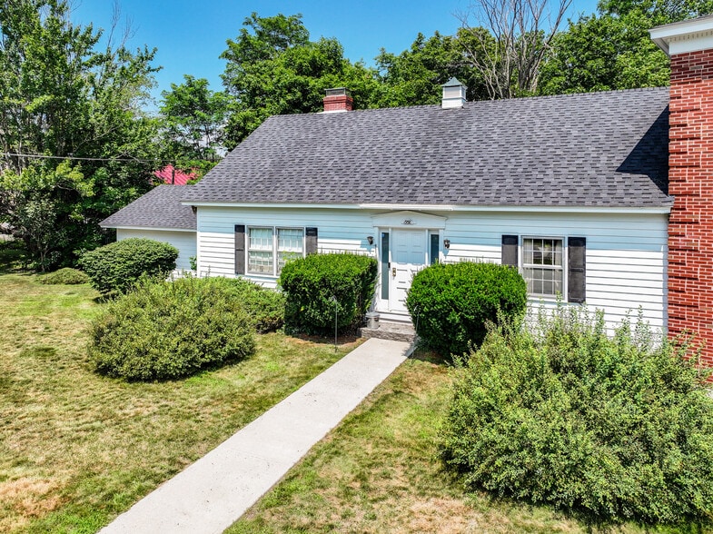 More Photos Of 45 Old Granite Rd, Ossipee Office For Sale