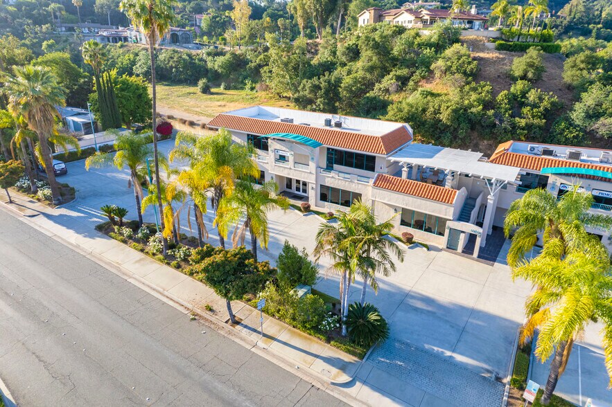 More Photos Of 1030 E Route 66, Glendora Office For Lease