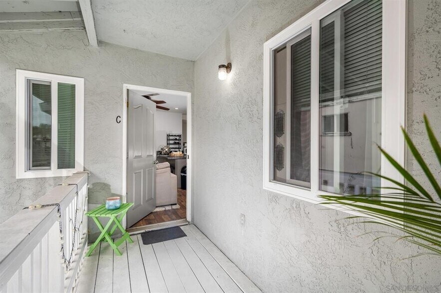 More Photos Of 248 Orange Ave, Coronado Multifamily For Sale