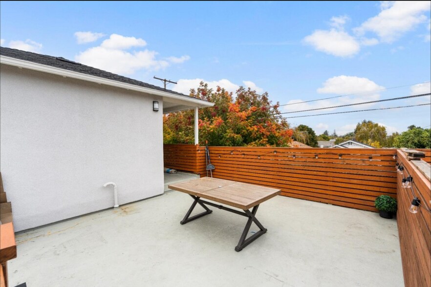 More Photos Of 403 Vera Ave, Redwood City Apartments For Sale