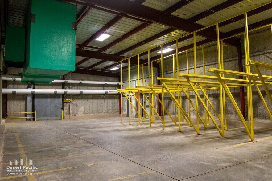 More Photos Of 77110 Harrison St, Thermal Refrigeration Cold Storage For Sale