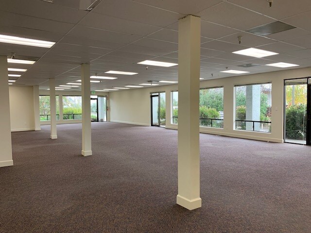 More Photos Of 2880 Soquel Ave, Santa Cruz Office For Lease