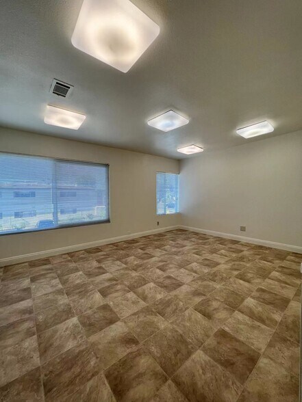 More Photos Of 719 N Sunset Ave, West Covina Office For Lease