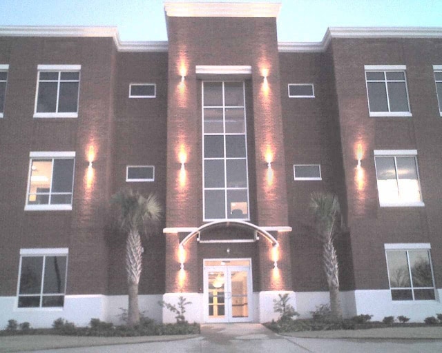 More Photos Of 204 Caughman Farm Ln, Lexington Office For Lease