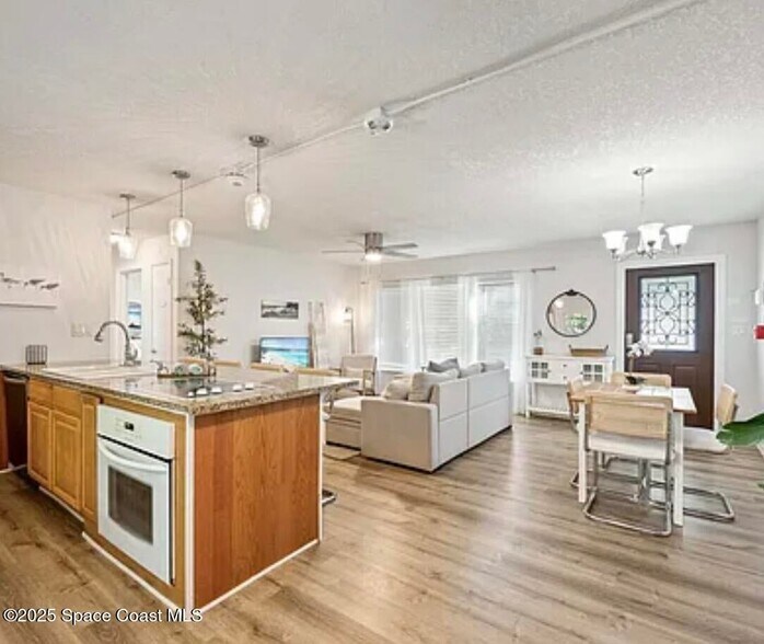 More Photos Of 105 NE 3rd St, Satellite Beach Apartments For Sale