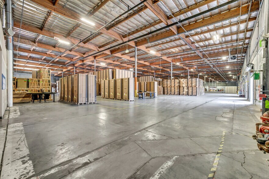 More Photos Of 400 E Parr Blvd, Reno Distribution For Lease