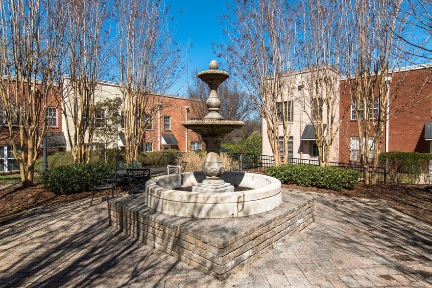 More Photos Of 321 Billingsly Ct, Franklin Office For Lease