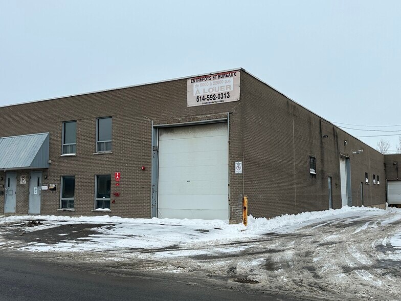 Primary Photo Of 6817 Pl Pascal-Gagnon, Montréal Warehouse For Lease