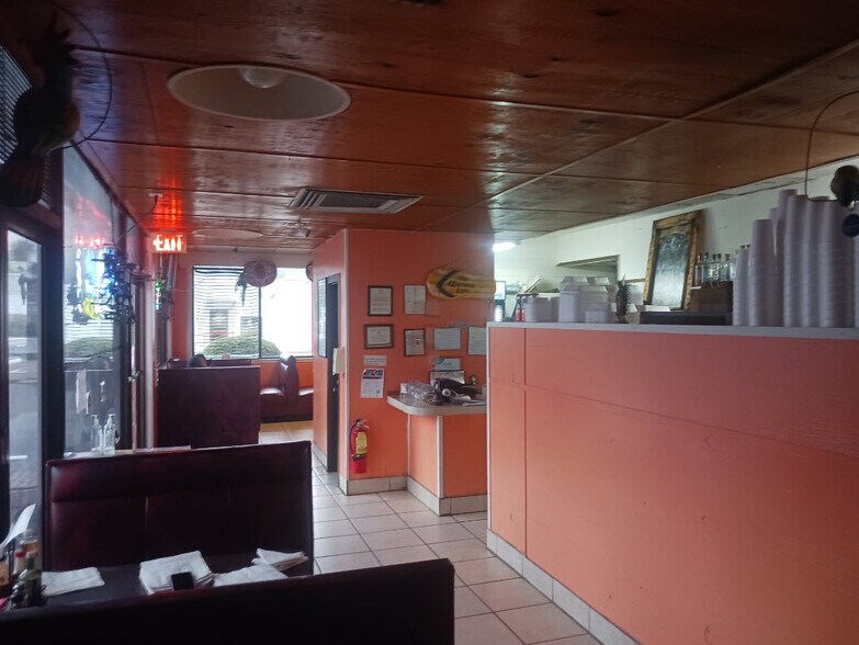 More Photos Of 3460 Cypress Mill Rd, Brunswick Restaurant For Sale