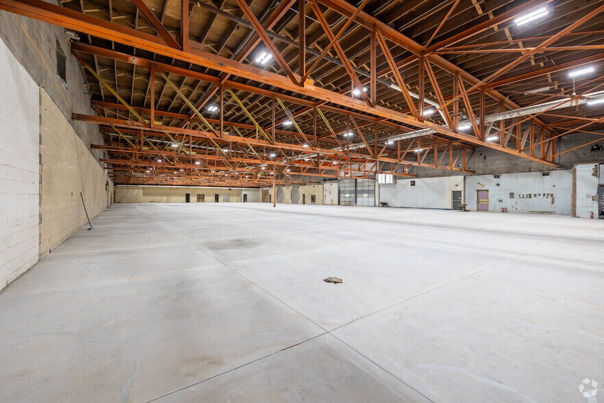 More Photos Of 450 25th St, Greeley Manufacturing For Sale