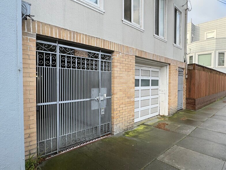 More Photos Of 2835 Anza St, San Francisco Apartments For Sale