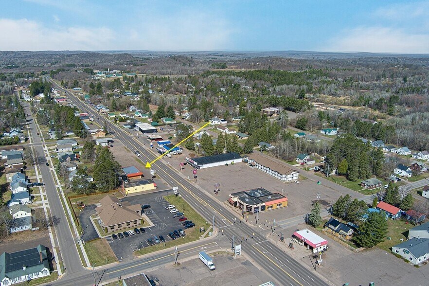 More Photos Of 135 E Cloverland Dr, Ironwood Freestanding For Sale