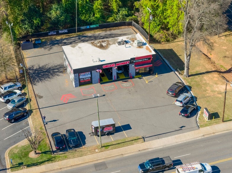 More Photos Of 6324 South Blvd, Charlotte Auto Repair For Sale