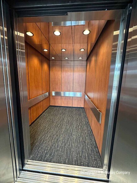 More Photos Of 4350 S National Ave, Springfield Medical For Sale