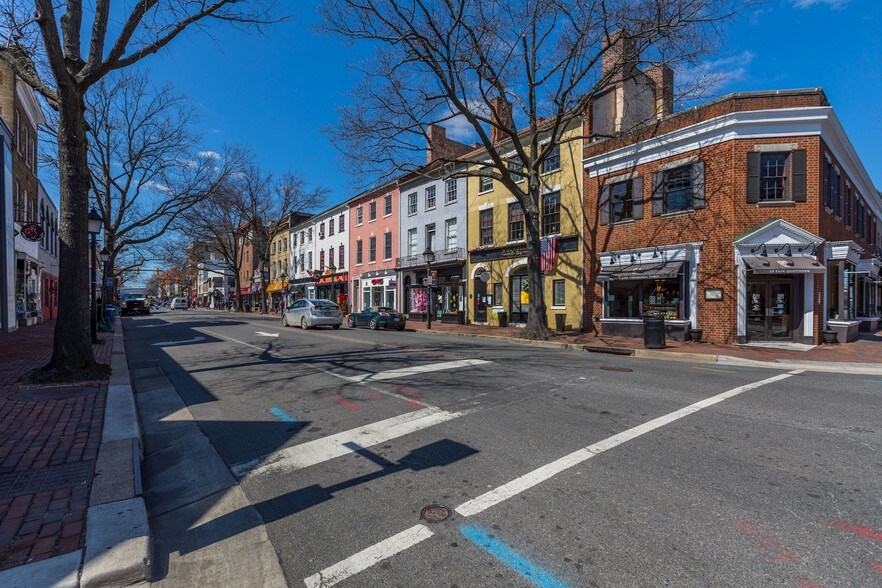 More Photos Of 722 King St, Alexandria Storefront Retail Office For Lease