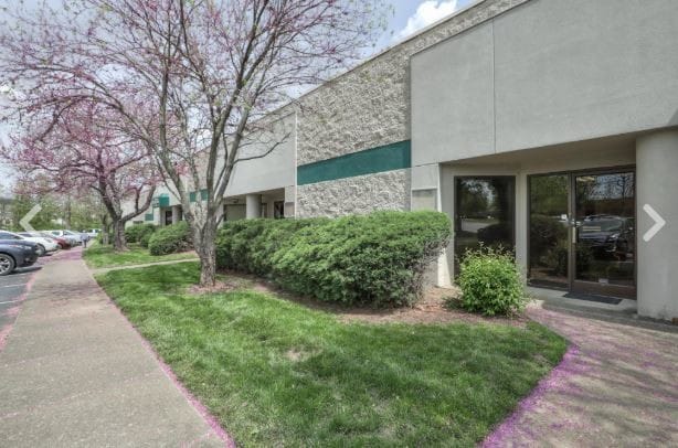 Primary Photo Of 130 Seaboard Ln, Franklin Flex For Lease