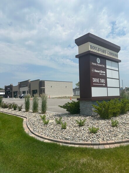 More Photos Of 7725 US Hwy 41, Schererville Storefront Retail Office For Lease