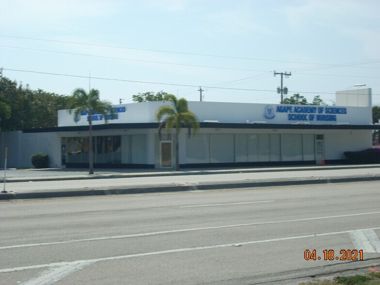 Primary Photo Of 3415 S Federal Hwy, Delray Beach Freestanding For Lease