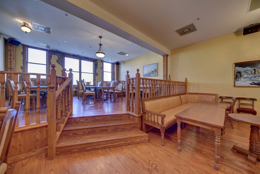 More Photos Of 107-109 N Main St, Bryan Restaurant For Sale