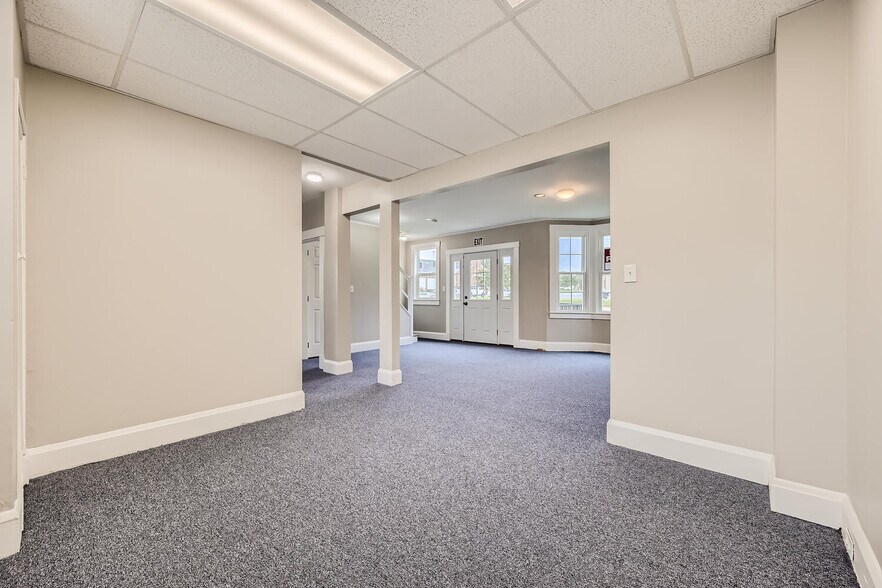 More Photos Of 1805 E Joppa Rd, Towson Office For Sale
