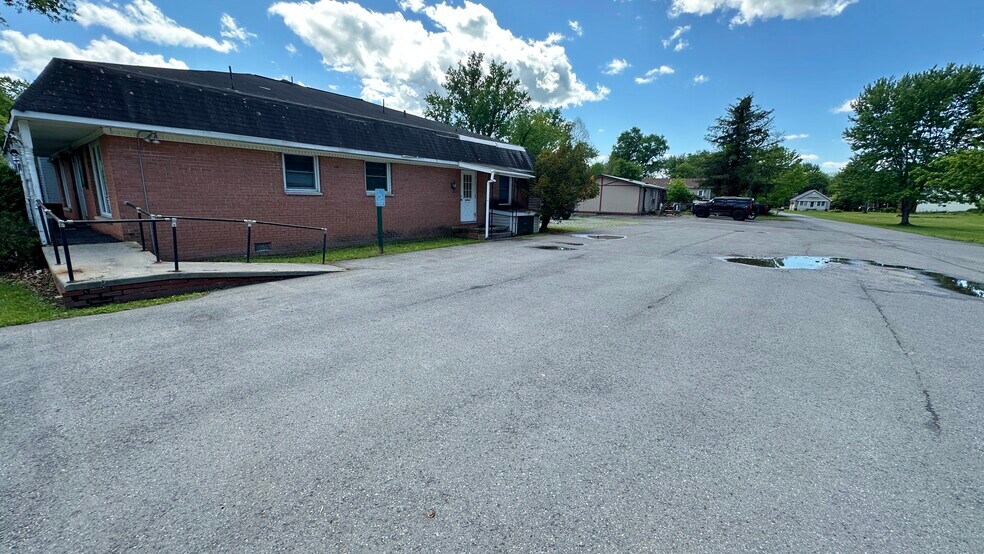 More Photos Of 444 Elmwood Ave, Alderson Medical For Sale