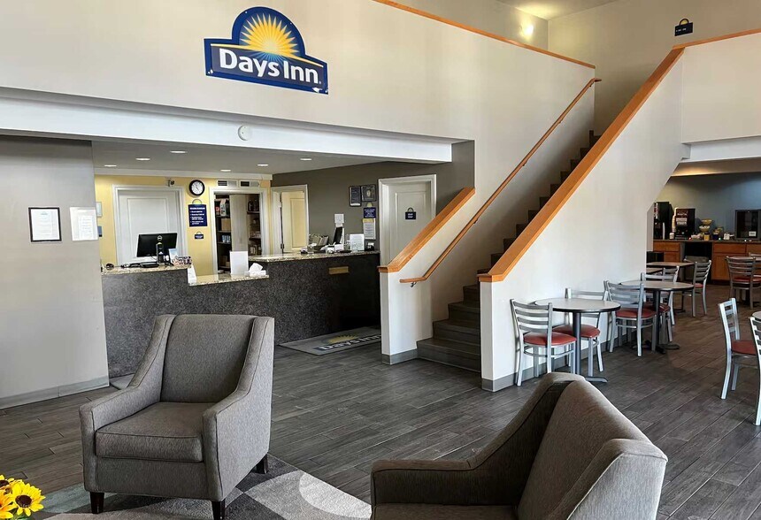 More Photos Of 3205 Vine St, Hays Hotel For Sale
